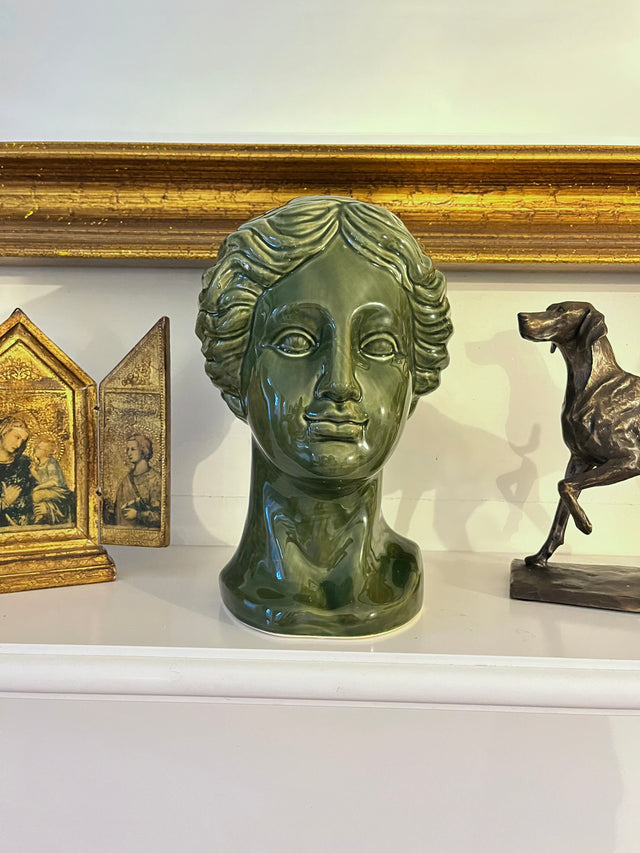 Decorative Ornaments & Objets