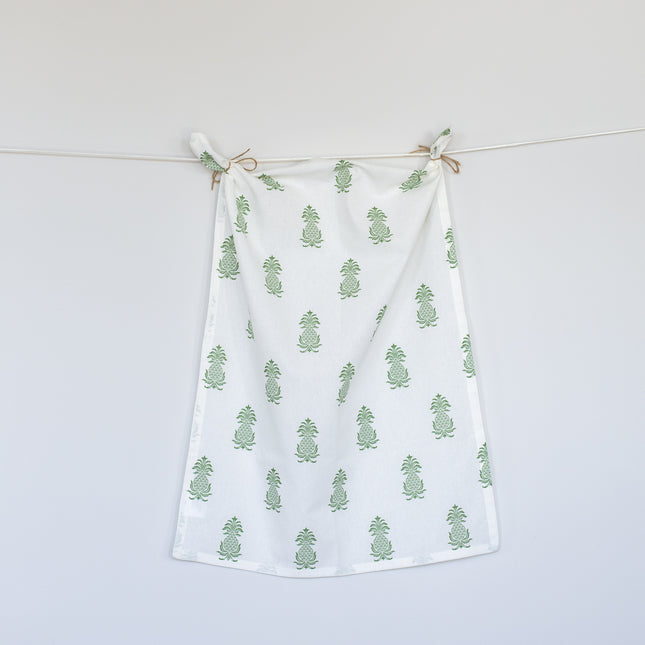 Pineapple Print Cotton Kitchen Tea Towel in Monterey Green