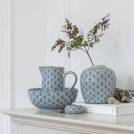 Ceramic Large Ginger Jar in scallop blue pattern