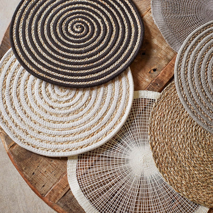 Seagrass large dinner plate placemat in taupe + natural, Set of 2
