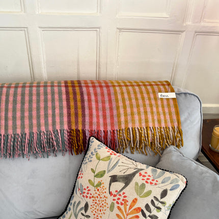 Recycled Wool Throw in Lilac Block Micro Gingham