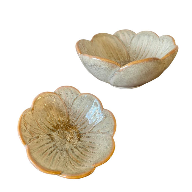 Flower Shaped Stoneware Glazed Small Bowl